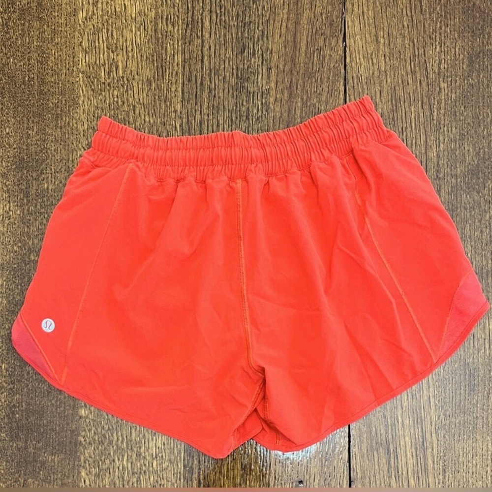 🍋LIKE NEW Lululemon 4 Pc Hottie Hot  Shorts - Picture 4 of 14